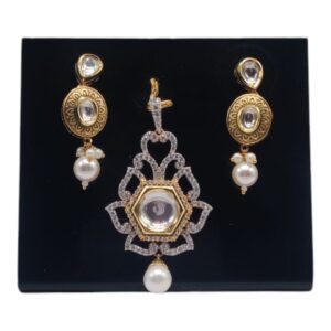 Golden Pendants 20
