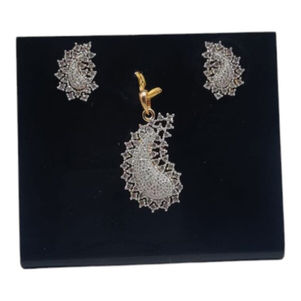 Golden Pendants 22