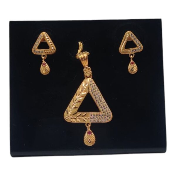 Golden Pendants 28