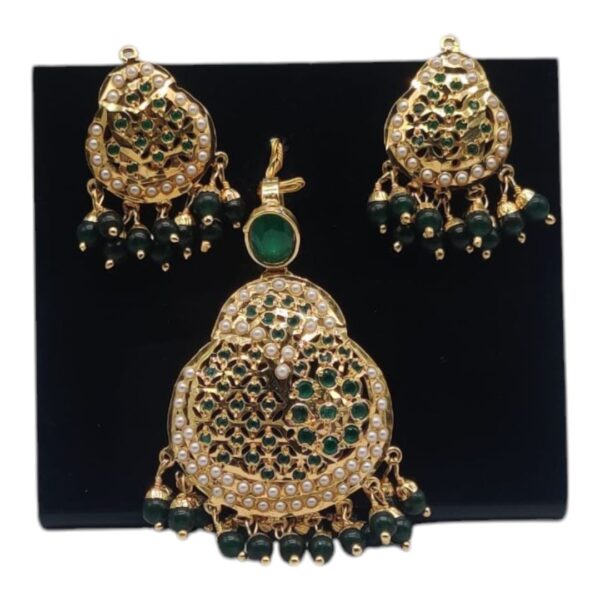 Golden Pendants 33